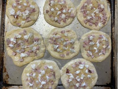 Skani pica su ananasais Žingsnis 7