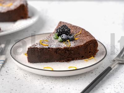 Be miltų šokoladinis sufleris pagrindine nuotrauka