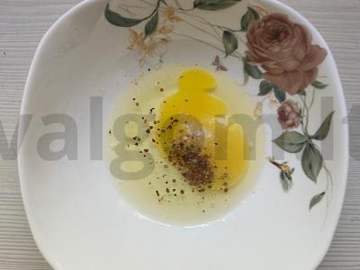 Kiaulienos kepsniai su prieskoniais Žingsnis 1