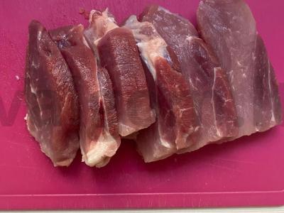 Kiaulienos kepsniai su prieskoniais Žingsnis 2