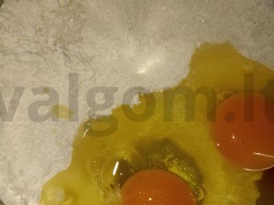 Medus tortas su kremu Žingsnis 2