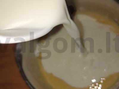 Medus tortas su kremu Žingsnis 4