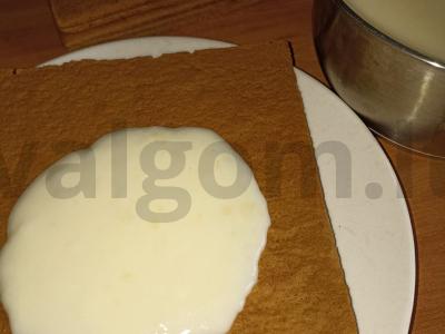 Medus tortas su kremu Žingsnis 8