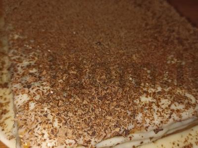 Medus tortas su kremu pagrindine nuotrauka