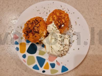 Morkų kotletai su kukurūzų kruopomis pagrindine nuotrauka