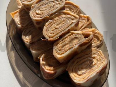 Blynų ritinėliai su karamelės skoniu pagrindine nuotrauka