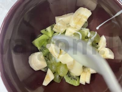 Vaisių salotos „Žaliasis princas“ Žingsnis 4