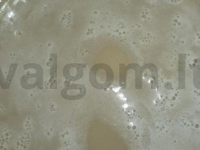 Grietininiai ryžiai su pomidorais Žingsnis 1