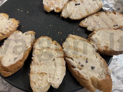 Brusketa su sūdyta žuvimi ir jalapeño pipirais Žingsnis 3