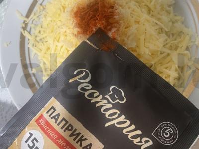 Karšti sumuštiniai su pomidorais ir česnaku „Boreo“ Žingsnis 3