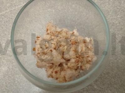 Varškės desertas su medumi ir mėlynėmis Žingsnis 1