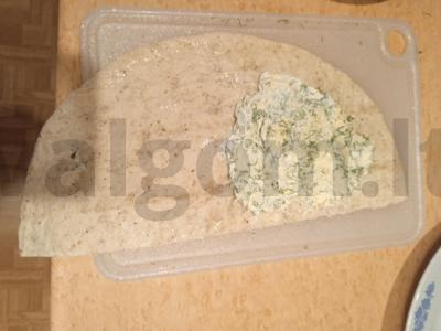 Tortilijos su sūriu ir krapais Žingsnis 3