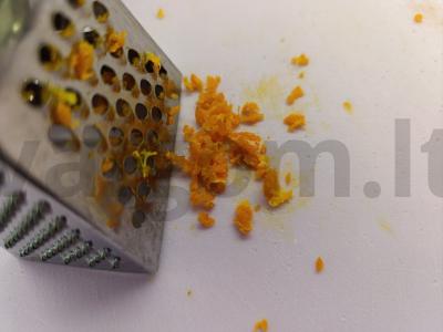 Gėrimas iš kakavos ir cikorijos su mandarinų žievele Žingsnis 4