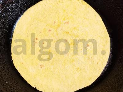 Greita pica keptuvėje Žingsnis 1