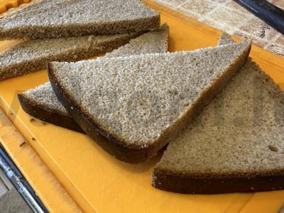 Sumuštiniai su šprotų ir petražolių Žingsnis 1