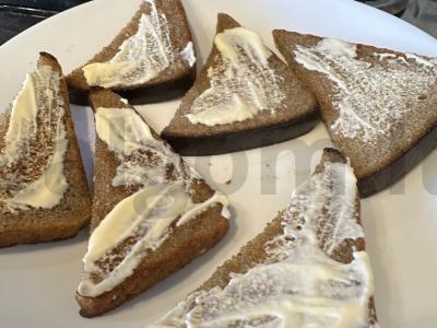 Sumuštiniai su šprotų ir petražolių Žingsnis 4