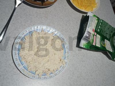 Vištienos ir vynuogių salotos Žingsnis 1