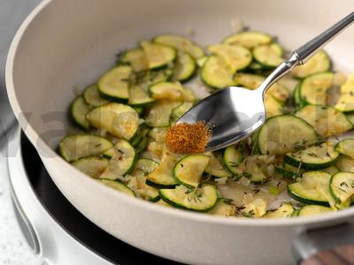 Makaronai su krevetėmis ir žolelėmis Žingsnis 7