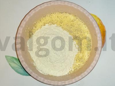 Riebalų neturintis varškės keksiukas Žingsnis 4