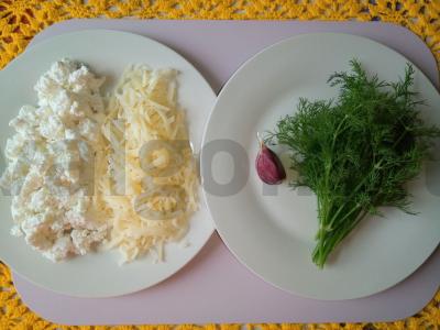 Agurkų ritinėliai su varškės-sūrio įdaru Žingsnis 2