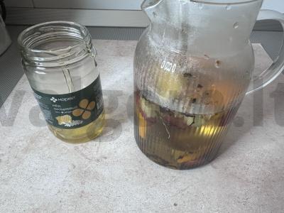 Arbata su vaisiais ir medumi Žingsnis 5