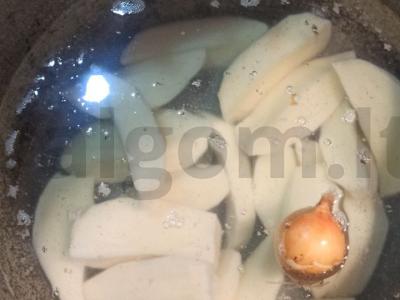 Žaliasis šaltibarščiai su rūgštynėmis Žingsnis 1