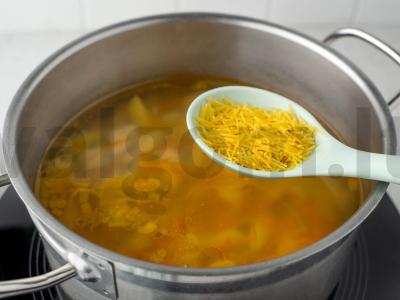 Kalakutienos sriuba su makaronais Žingsnis 8