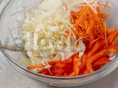 Šviežių daržovių salotos Žingsnis 5