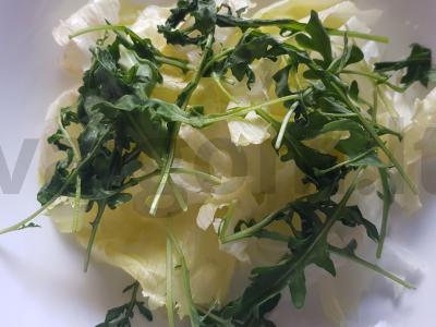 Lengvas daržovių „Cezaris“ be vištienos Žingsnis 2