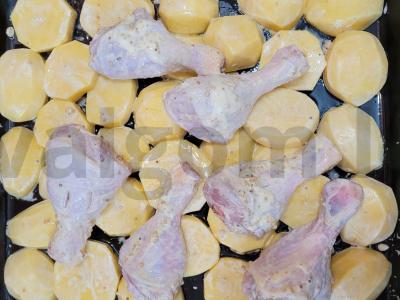 Rudai vištienos blauzdos majoneze ir prancūziškoje garstyčioje su bulvėmis Žingsnis 5