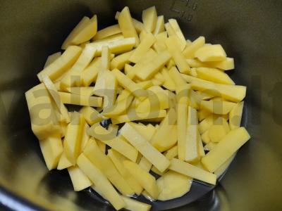 Kepta bulvė su grietine lėtoje viryklėje Žingsnis 4