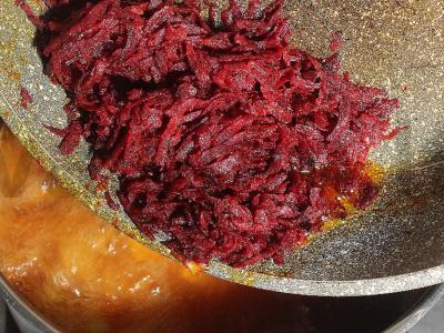 Borščas su švelnia jautiena ir jauna kopūstu Žingsnis 16