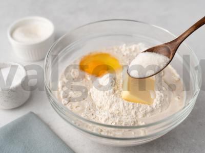 Varškės pyragas su abrikosais Žingsnis 2