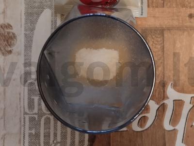 Sūrio pyragas su grietine ir kondensuotu pienu be kepimo Žingsnis 3