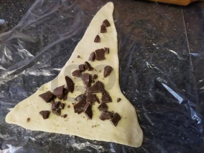 Kruasanai su pieno šokoladu Žingsnis 3