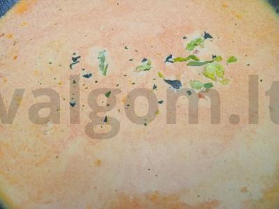 Greito paruošimo makaronai su karališkomis krevetėmis aštriame padaže Žingsnis 2