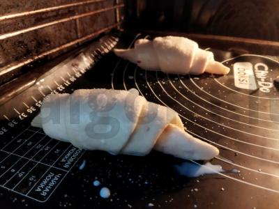 Kruasanai su pieno šokoladu Žingsnis 6