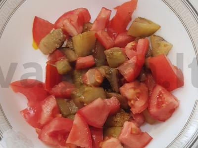 Salotas su kepta baklažanu ir pomidoru Žingsnis 2