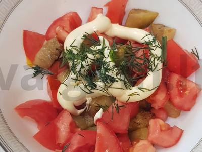 Salotas su kepta baklažanu ir pomidoru Žingsnis 3