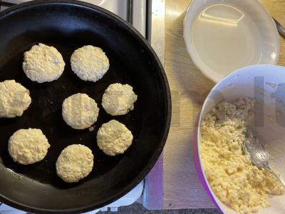 Sūrio blynai prie kavos Žingsnis 5