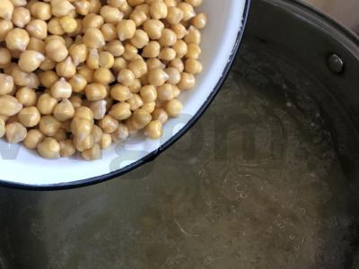 Sriuba su avinžirniais ir itališkais prieskoniais Žingsnis 5