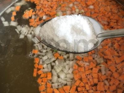 Sriuba su avinžirniais ir itališkais prieskoniais Žingsnis 7