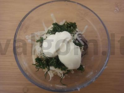 Pomidoras su konservuota skumbrija ir sūriu Žingsnis 2