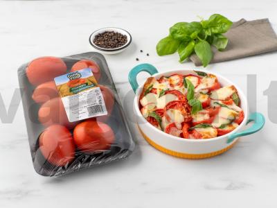 Pomidorai su mocarela orkaitėje pagrindine nuotrauka