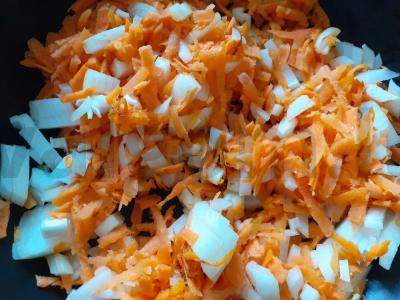 Perlovka su daržovėmis ir sojų padažu Žingsnis 4