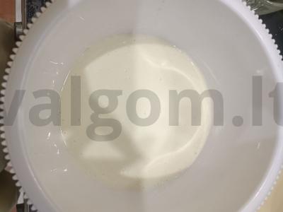 Pufikiai su jogurtu lėtoje viryklėje Žingsnis 1