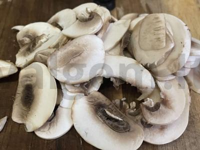 Namų pica su alyvuogėmis ir grybais Žingsnis 2