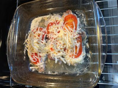 Kepta kiauliena su pomidorais ir sūriu Žingsnis 8