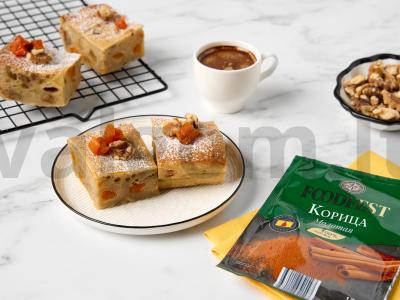 Vegetariškas pyragas su džiovintais vaisiais pagrindine nuotrauka