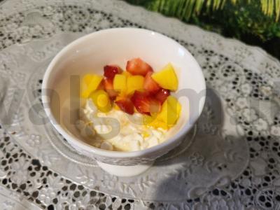 Varškės parfe su uogomis Žingsnis 3